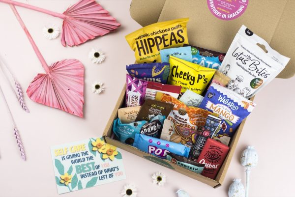 Treat Trunk Healthy Snack Box New Mums